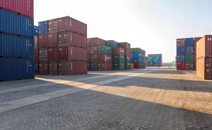 Mapa de proyectos globales de YOUFOTO INDUSTRIAL SOLAR: instalaciones fotovoltaicas en fábricas y centros comerciales